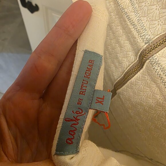 Dress from India - Aarke by Ritu Kumar - Picture 8 of 8